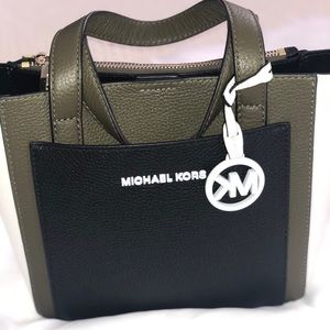 Michael Kors crossbody bag